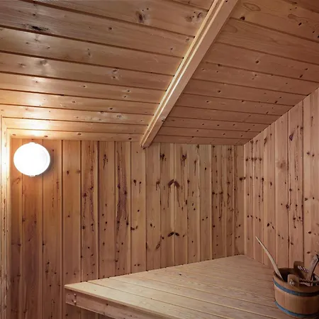Dom wakacyjny Cozy And Well-furnished Vacation With And Sauna Close To Ebeltoft