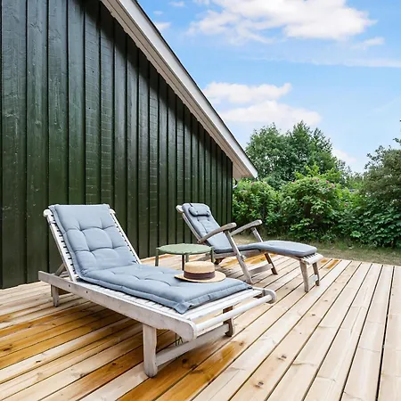 Cozy And Well-furnished Vacation With And Sauna Close To Ferienhaus *