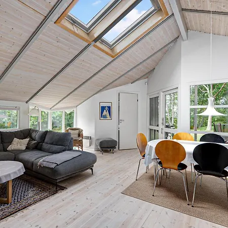 Ferienhaus Cozy And Well-furnished Vacation With And Sauna Close To